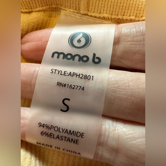 Mono B Ribbed Mineral Wash Leggings - Apricot Ice - Picture 7 of 8